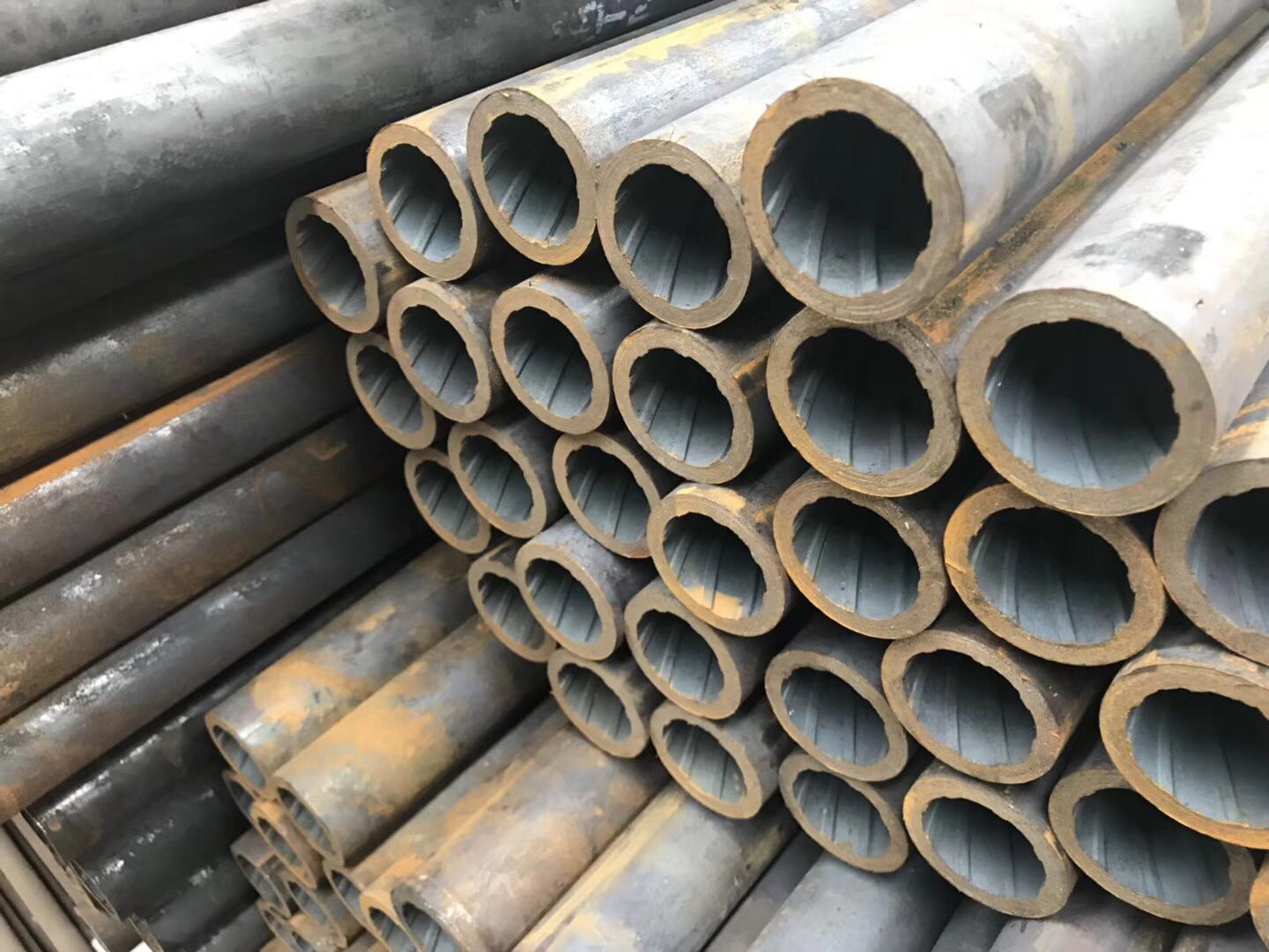 SA-210C水冷壁内螺纹管