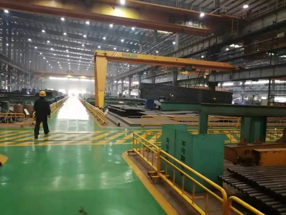 垂直水冷壁管屏\水冷壁管Φ31.8×5.5min 鳍片厚度6 管节距57.5 每屏8根管 管屏L=9000\壁管SA-213T12 鳍片15CrMo